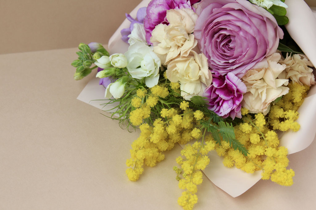 50代へ贈る結婚祝いおすすめ8選!人生のパートナーと共に使えるペア食器やインテリアをご紹介