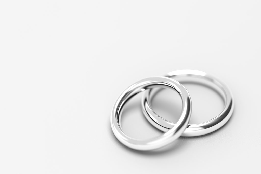 結婚70周年「プラチナ婚式」とは?