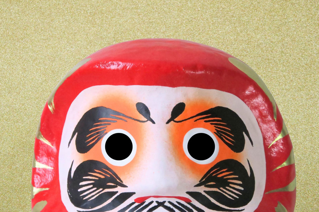 厄除けに縁起物のお守りを選ぶ