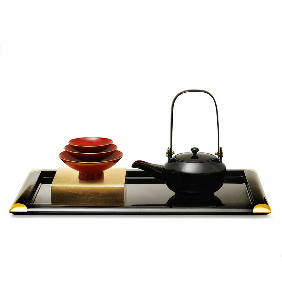 シンプルな塗りとスタイリッシュな形の 屠蘇器 面取 【宮内庁御用達